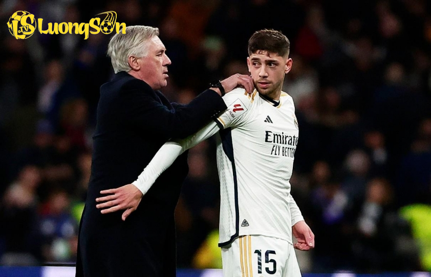 HLV Ancelotti đã ca ngợi HLV Ancelotti đã ca ngợi